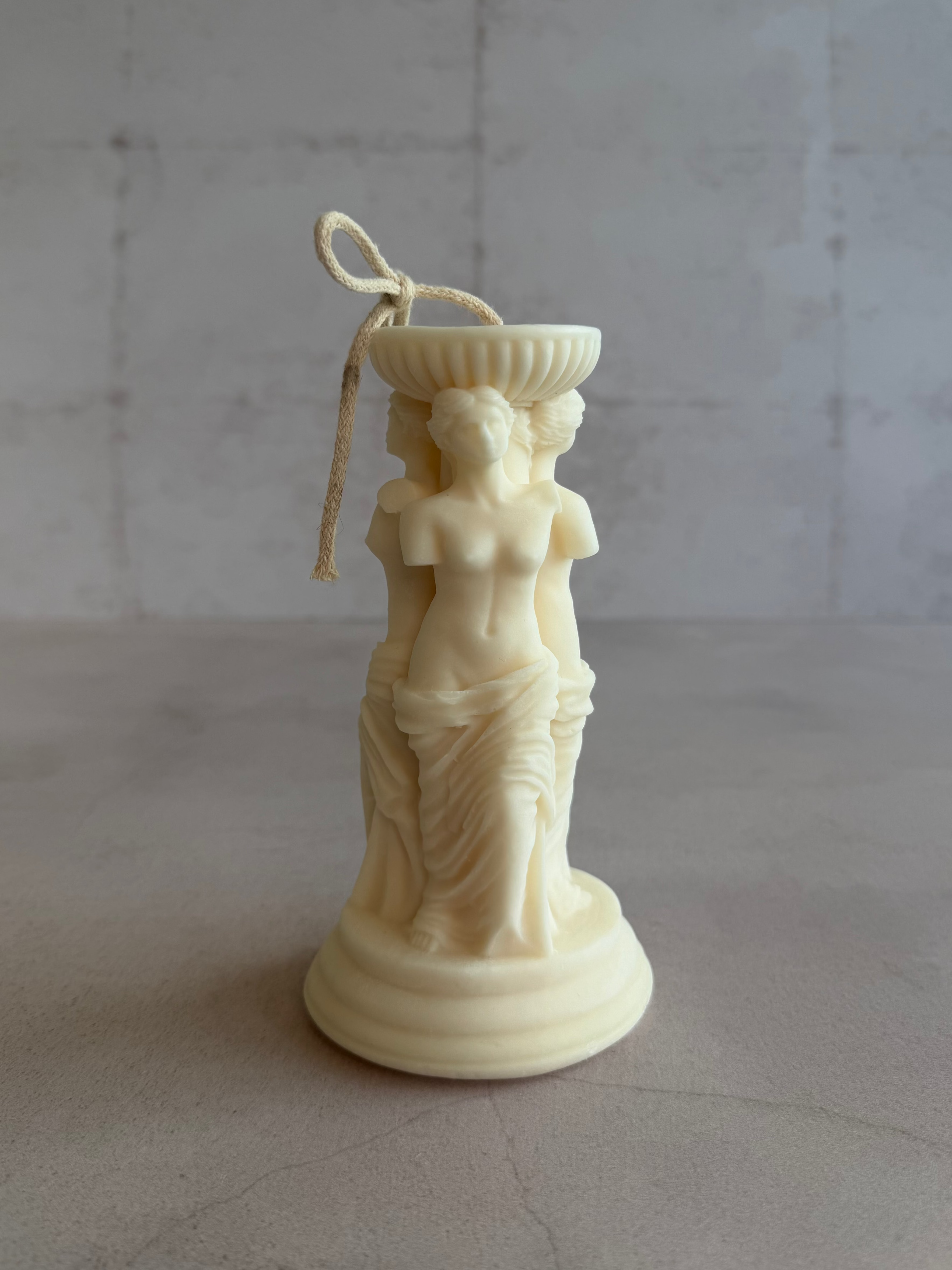 L GREEK VENUS