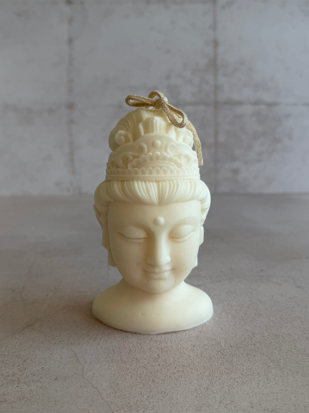 L BUDA