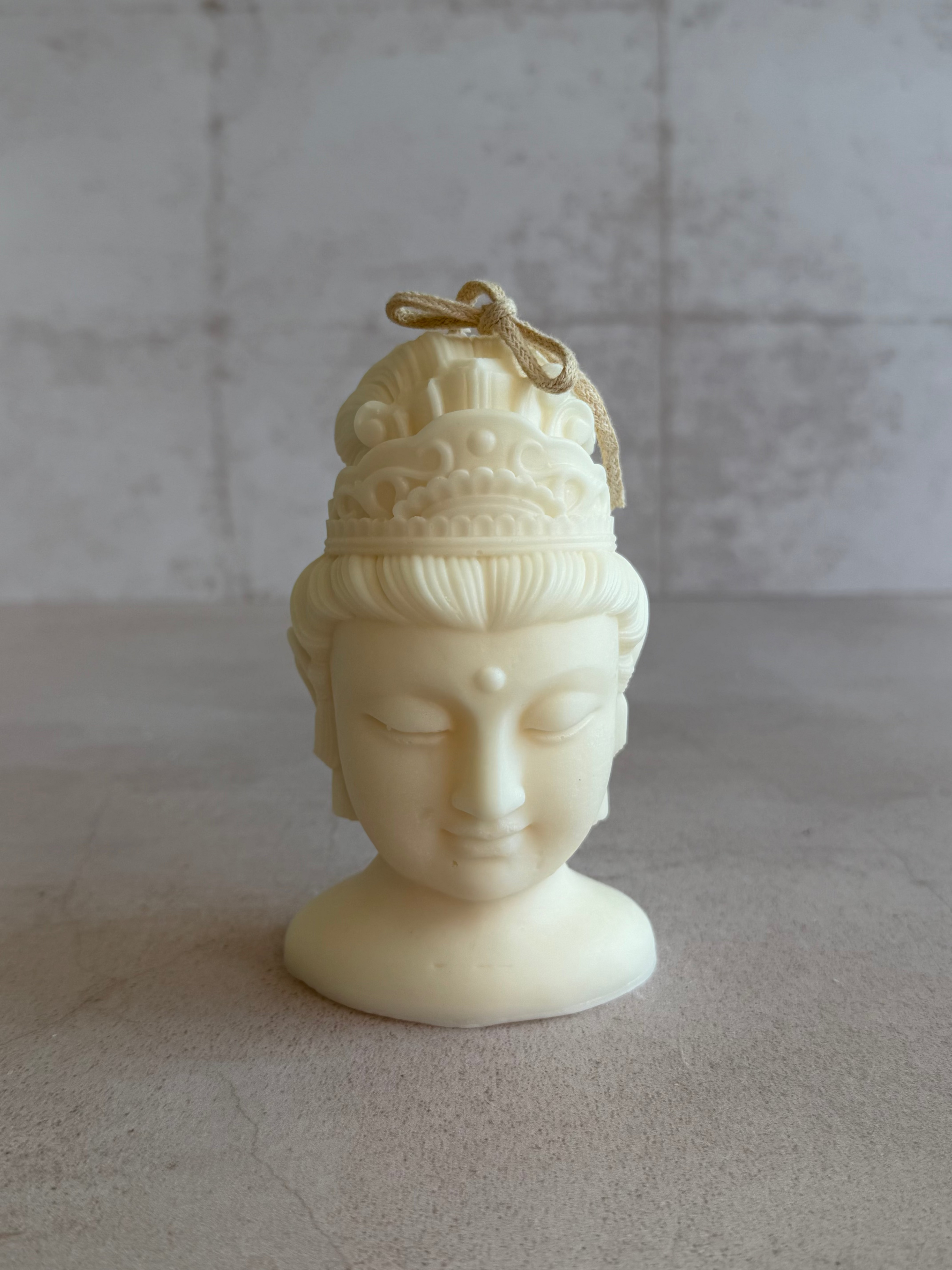 L BUDA