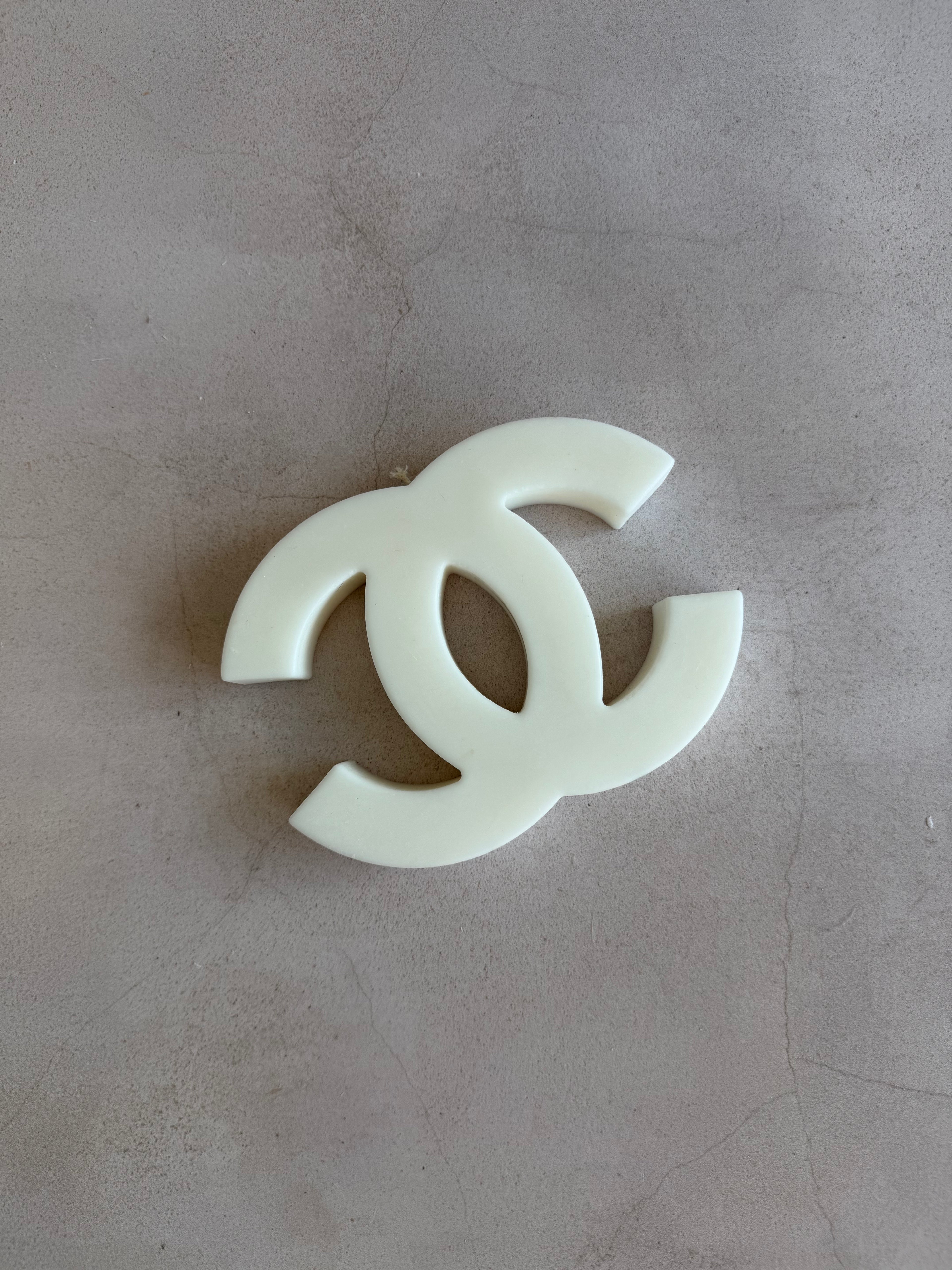 XL CHANEL LOGO